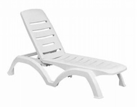 Espreguiadeira Plstica